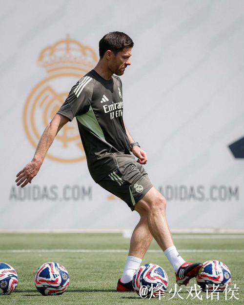 阿隆索战术偏重引发隐患,或成皇马长期隐忧 阿隆索战术偏重引发隐患,或成皇马长期隐忧